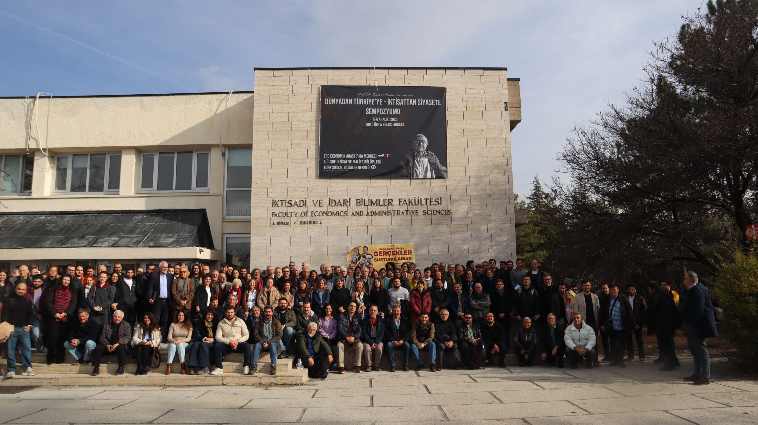 Dünyadan Türkiye’ye, İktisattan Siyasete Sempozyumu / Korkut Boratav’ın Açılış Oturumuna Gönderdiği Video